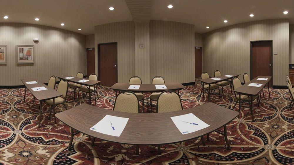 Holiday Inn Express Hotel And Suites Corsicana I-45 By Ihg Экстерьер фото