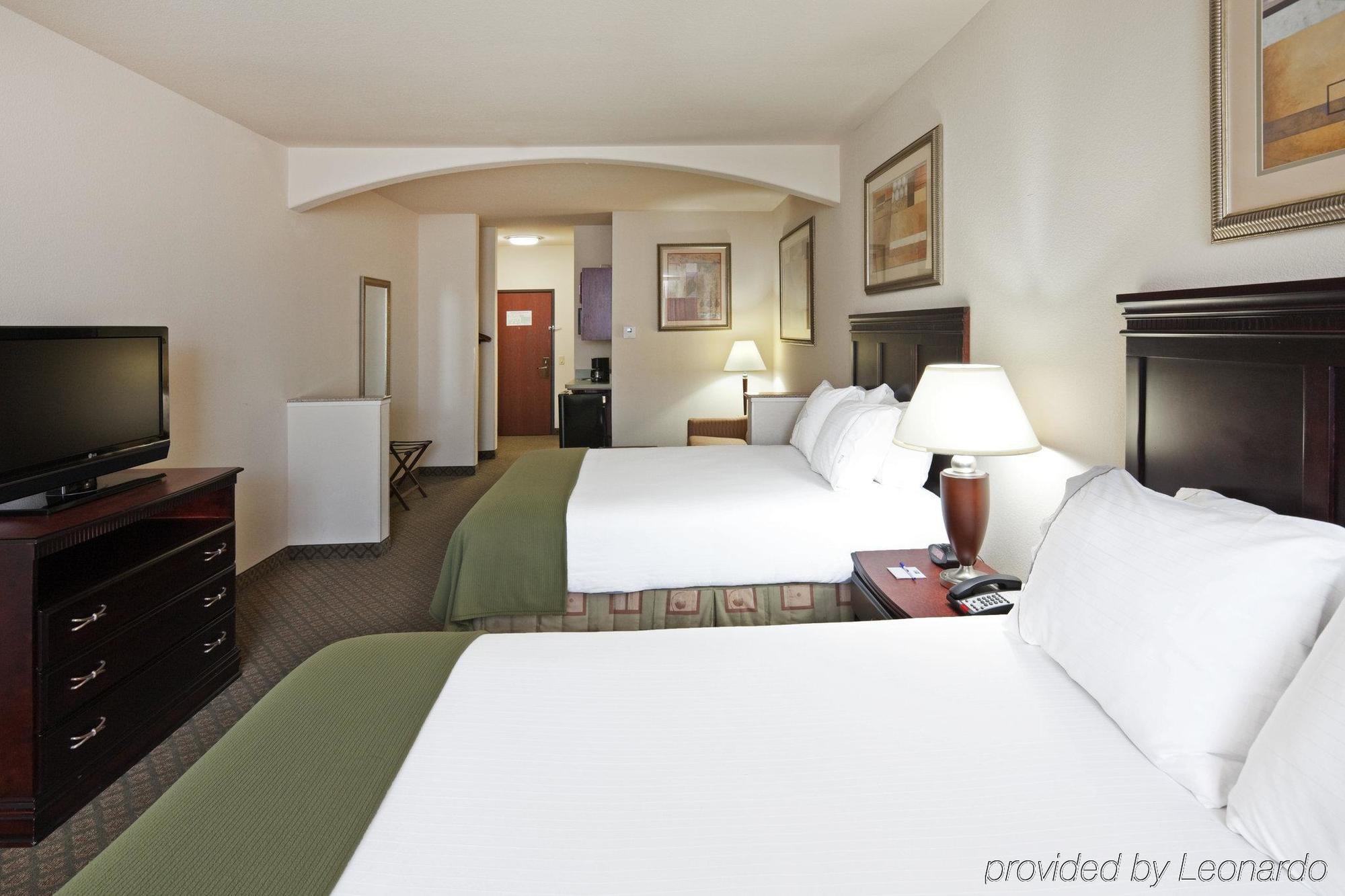 Holiday Inn Express Hotel And Suites Corsicana I-45 By Ihg Номер фото