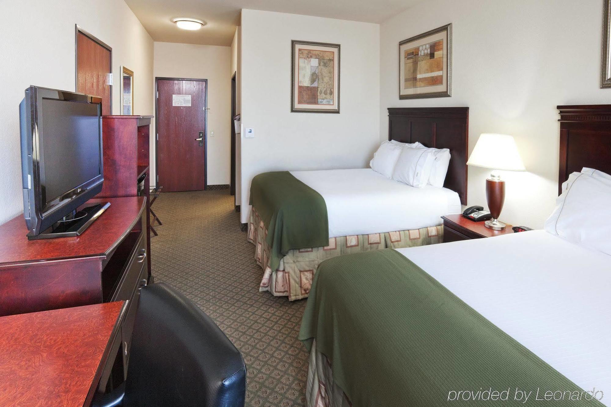 Holiday Inn Express Hotel And Suites Corsicana I-45 By Ihg Номер фото