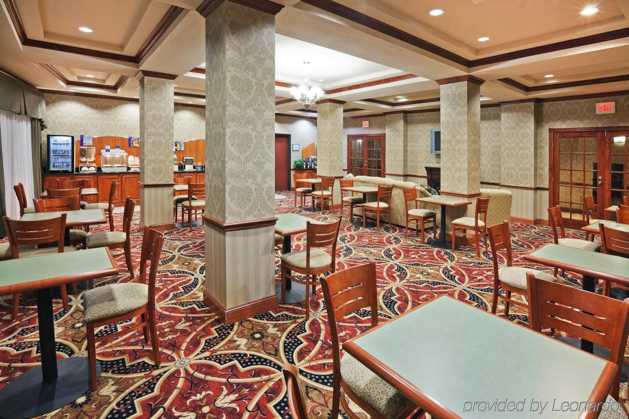 Holiday Inn Express Hotel And Suites Corsicana I-45 By Ihg Экстерьер фото
